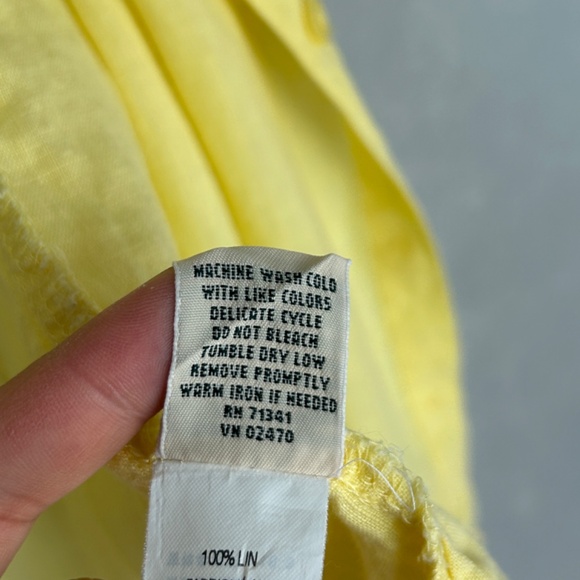 LL Bean women size L short sleeve button up top yellow 100% linen - Picture 10 of 10